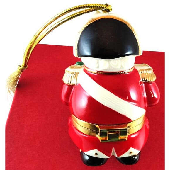 Lenox Marching Monarch Hinged Trinket Box Ornament Porcelain & Gold Accents - Picture 8 of 12